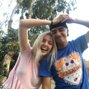 Meet your Posher, Haily